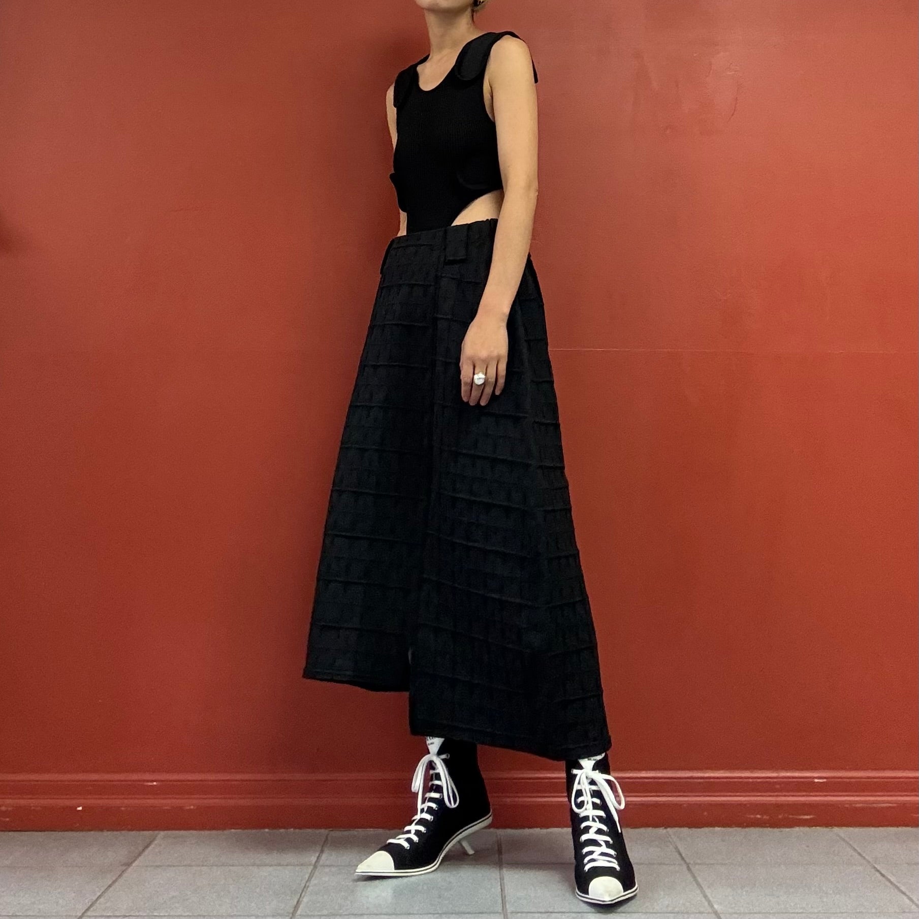 Asymmetrical skirt