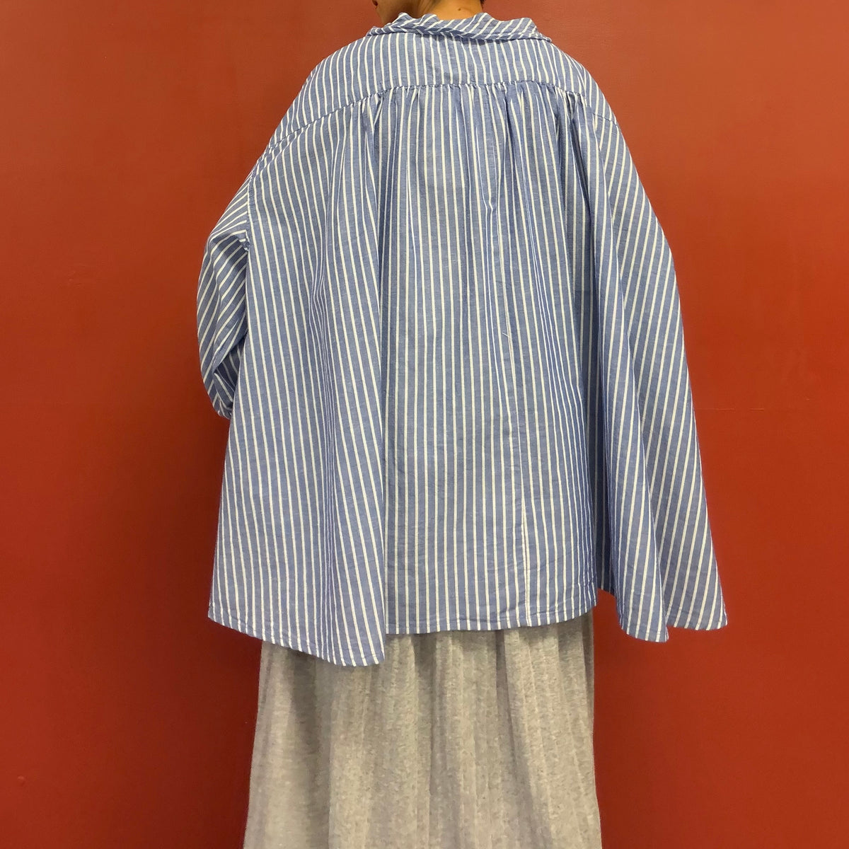 Stripes blouse with puffy sleeves