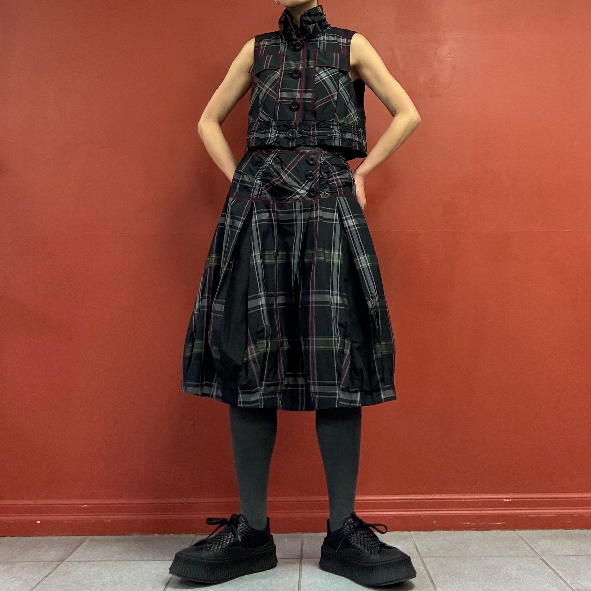 90s00s taffeta balloon skirt