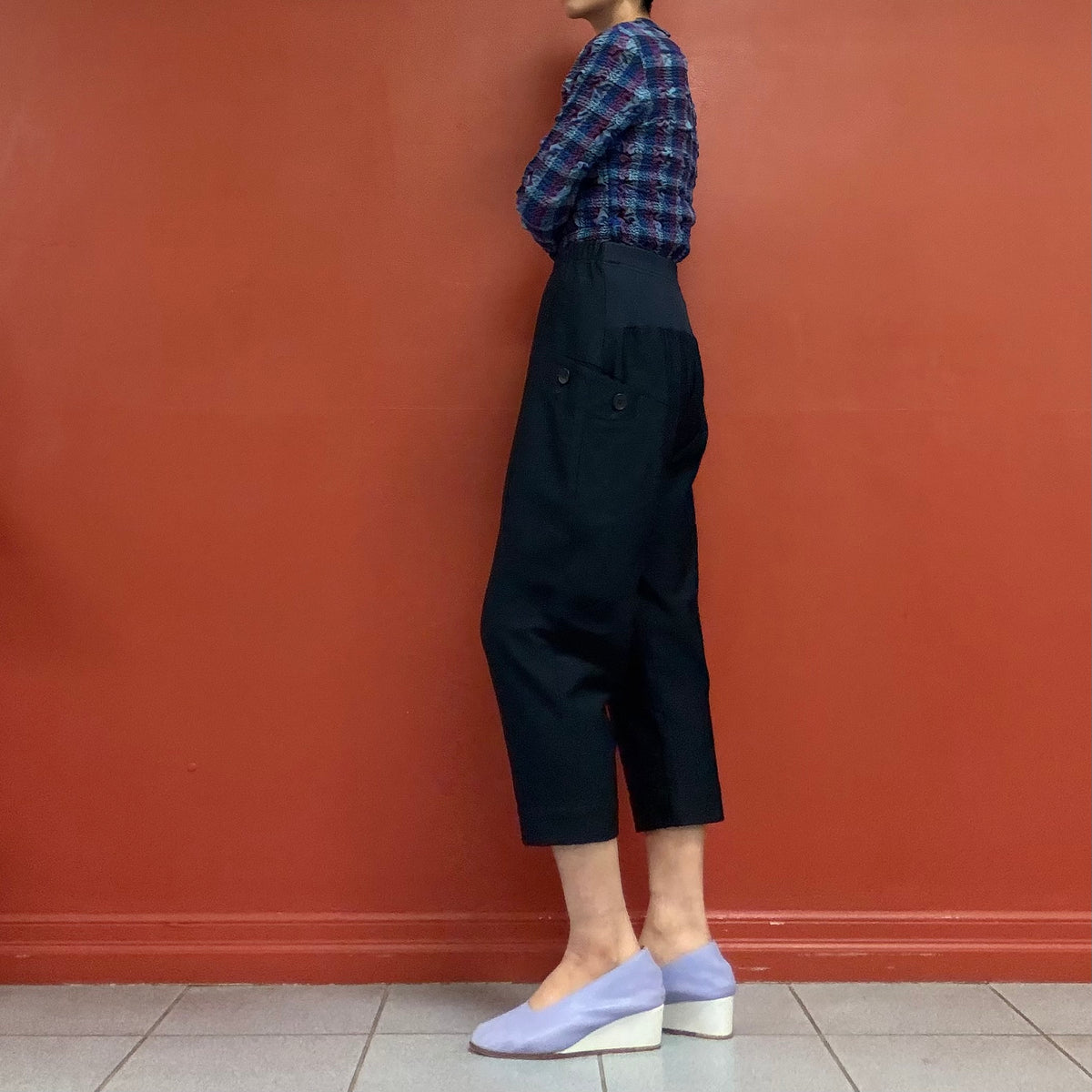 Cropped barrel leg pants