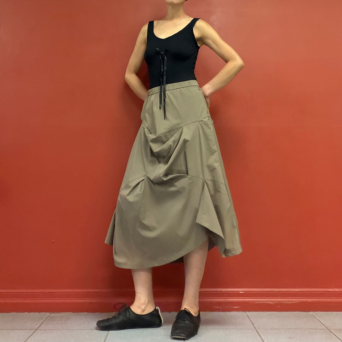 Khaki sculpture drape skirt