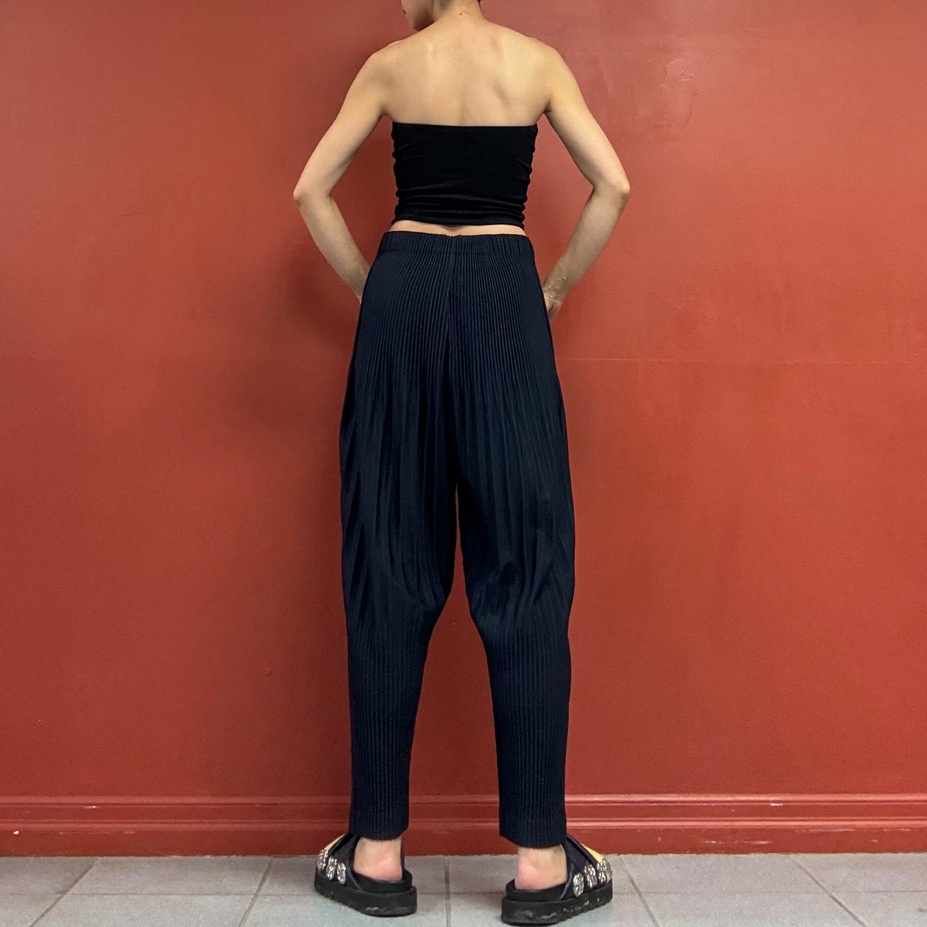 HOMME PLISSE ISSEY MIYAKE
(size 2)