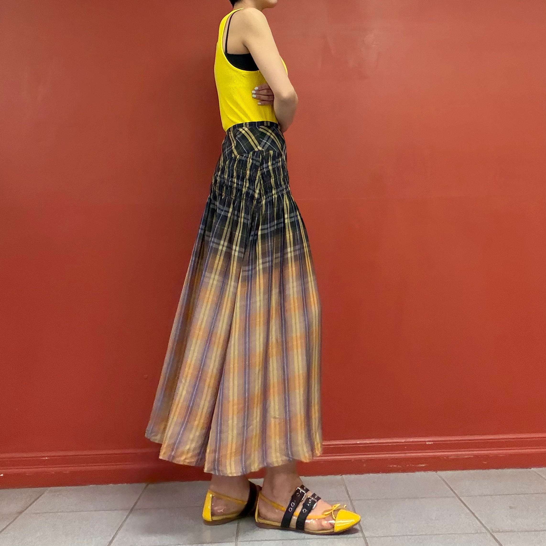 Light weight plaid skirt