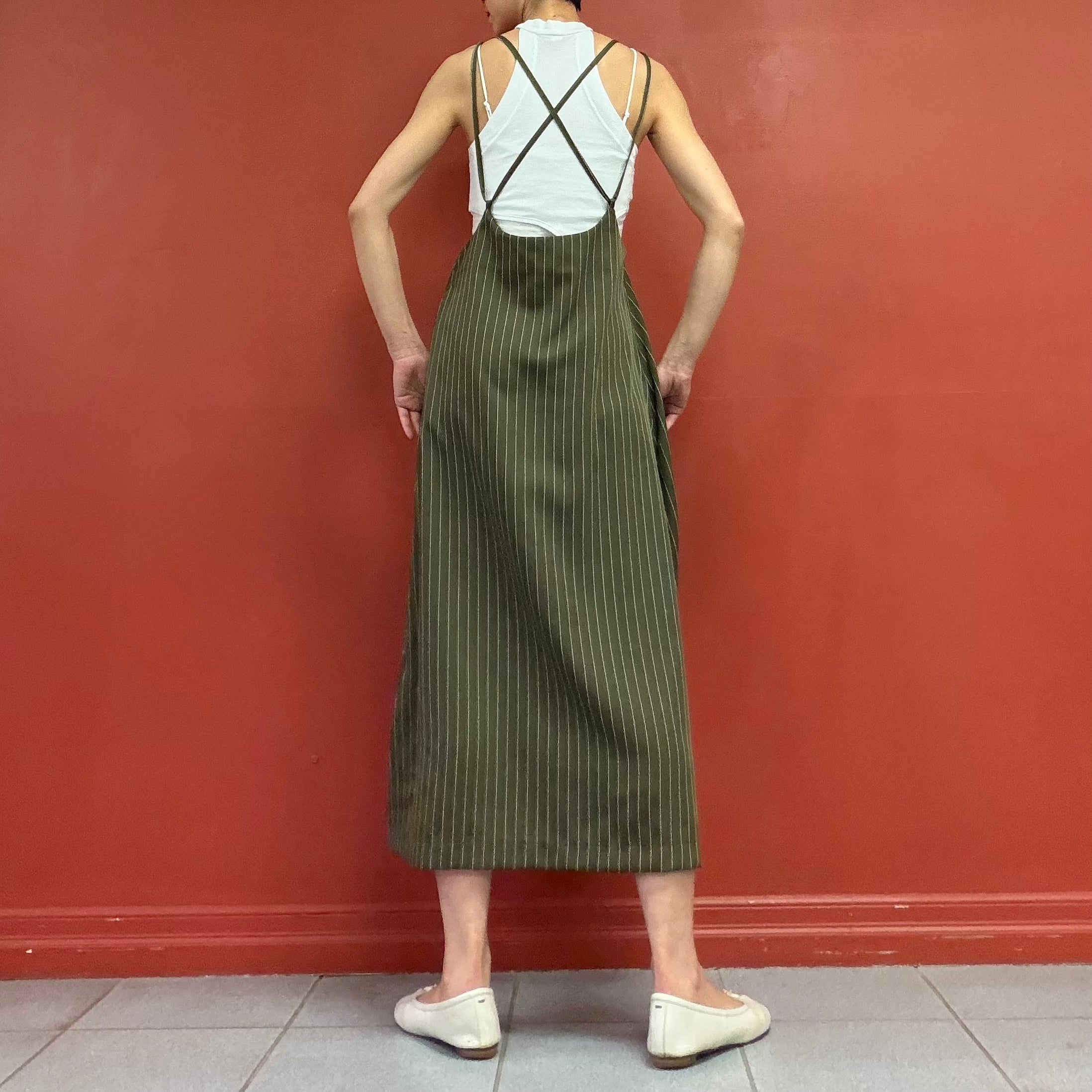 High waisted skirt with straps