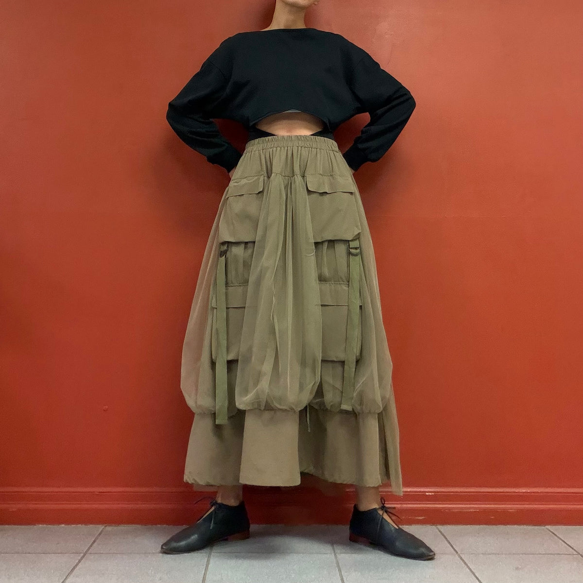 Tule docking cargo skirt with big pockets