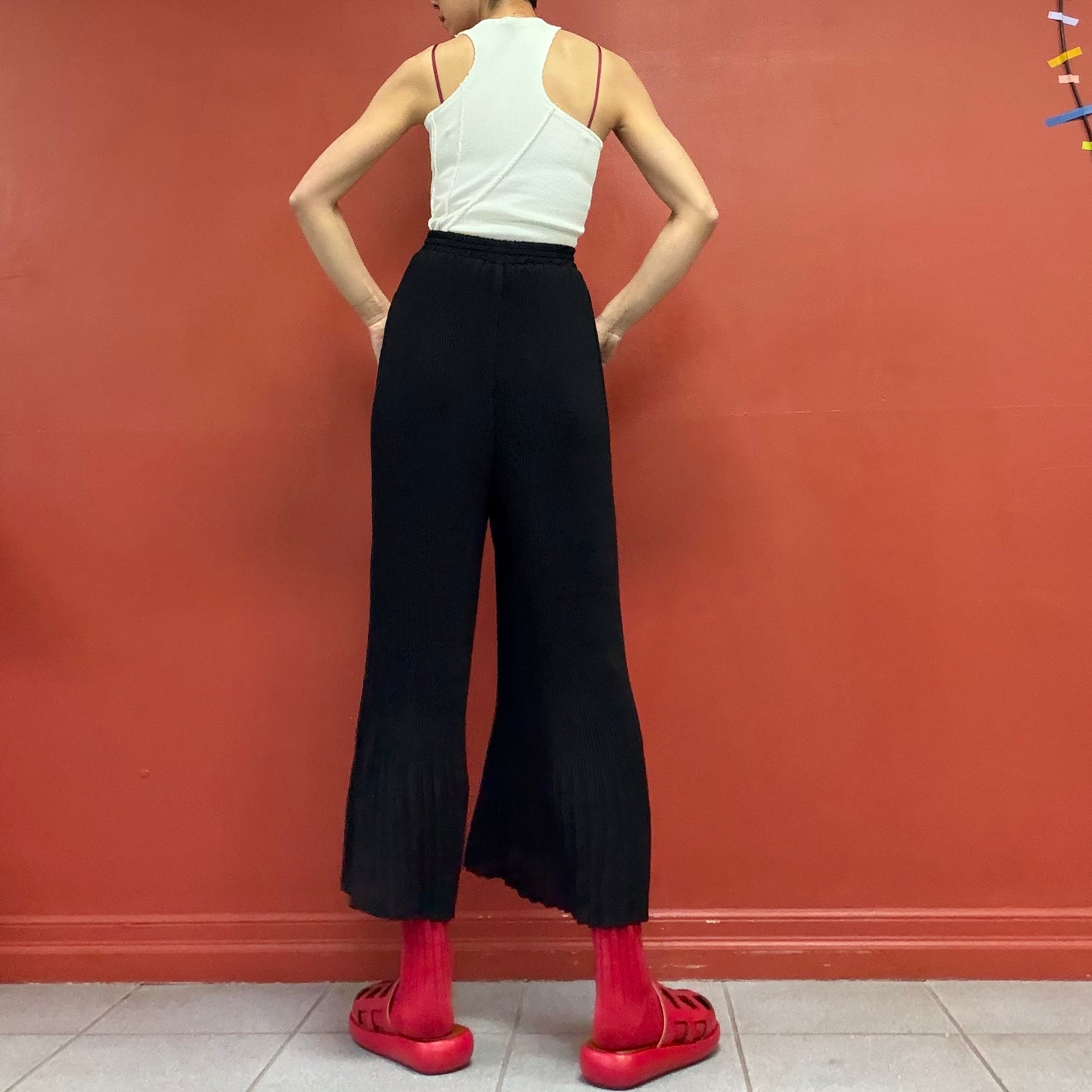 Pleated flared pants
