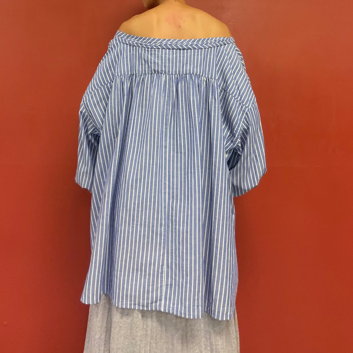 Stripes blouse with puffy sleeves