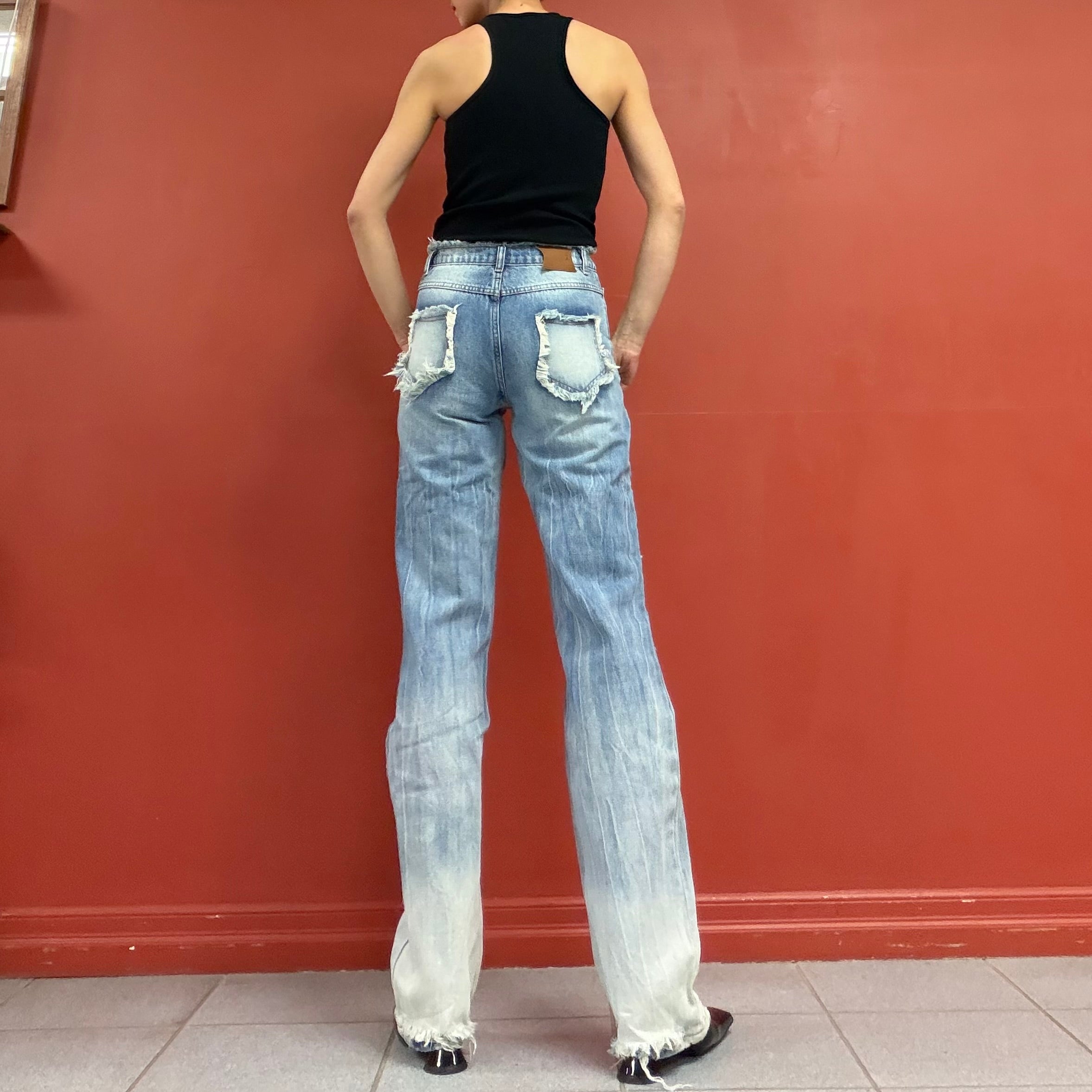 Rui damaged jeans
