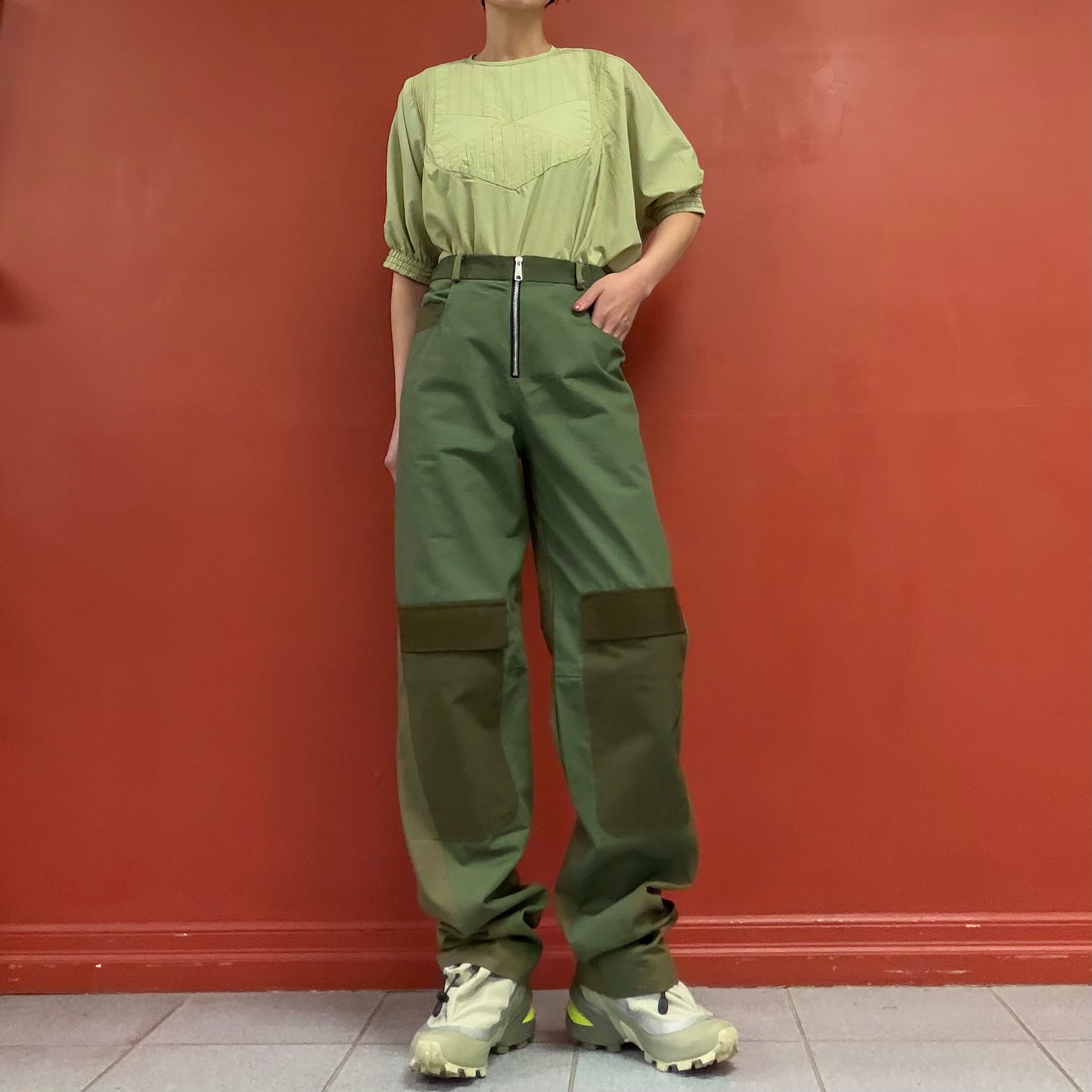 Panel knee pants