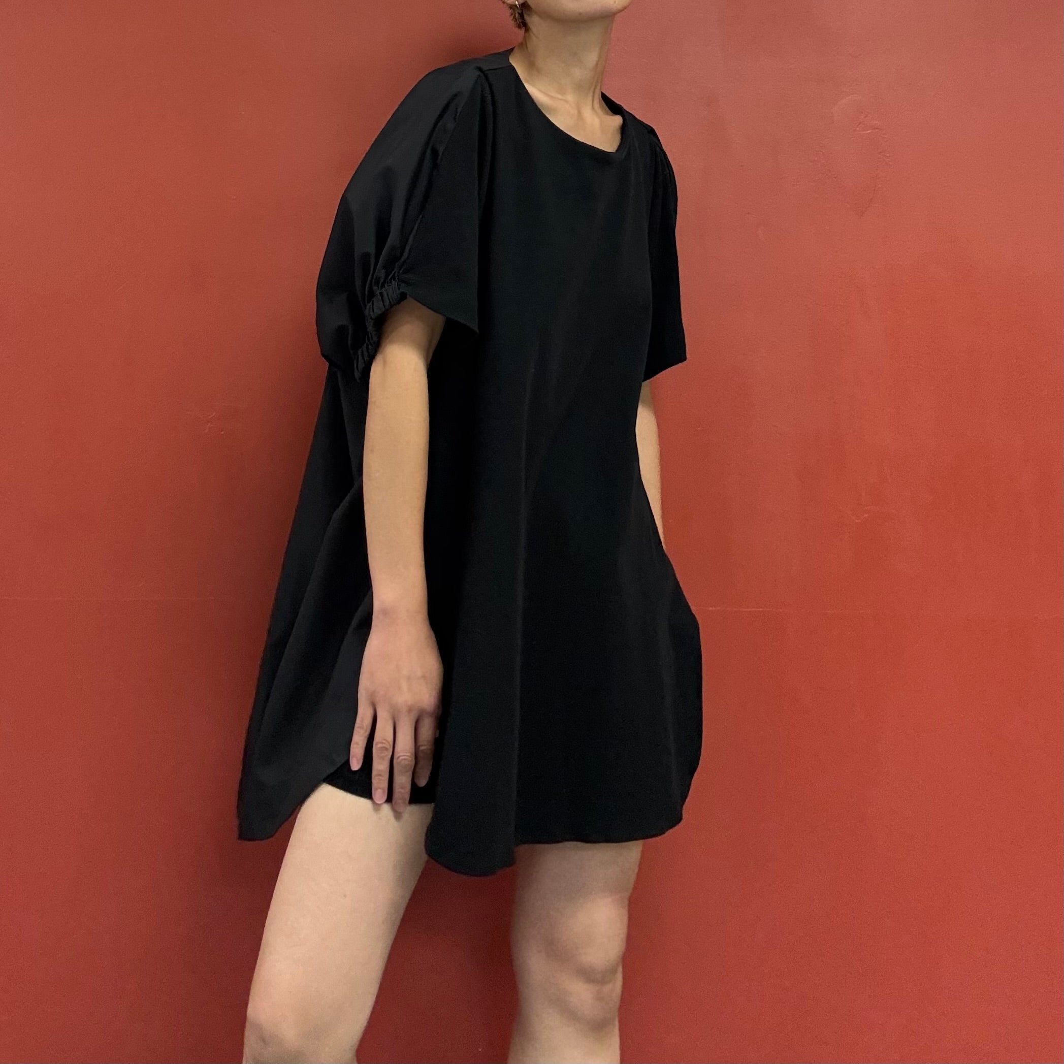 Contrast panel top