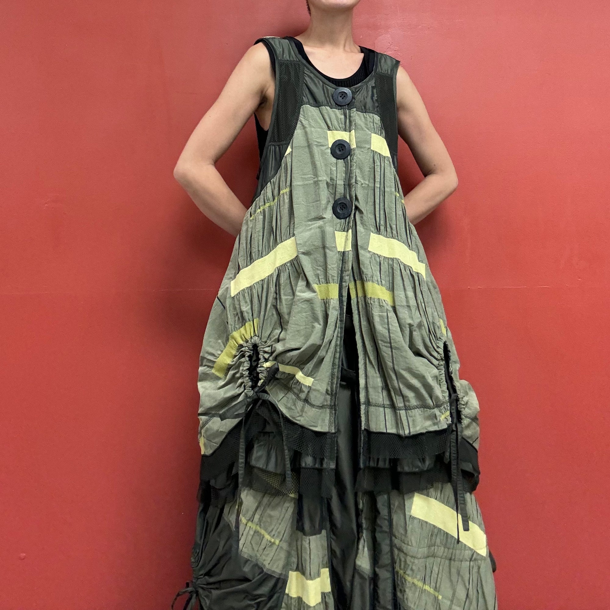 90s00s unique vest