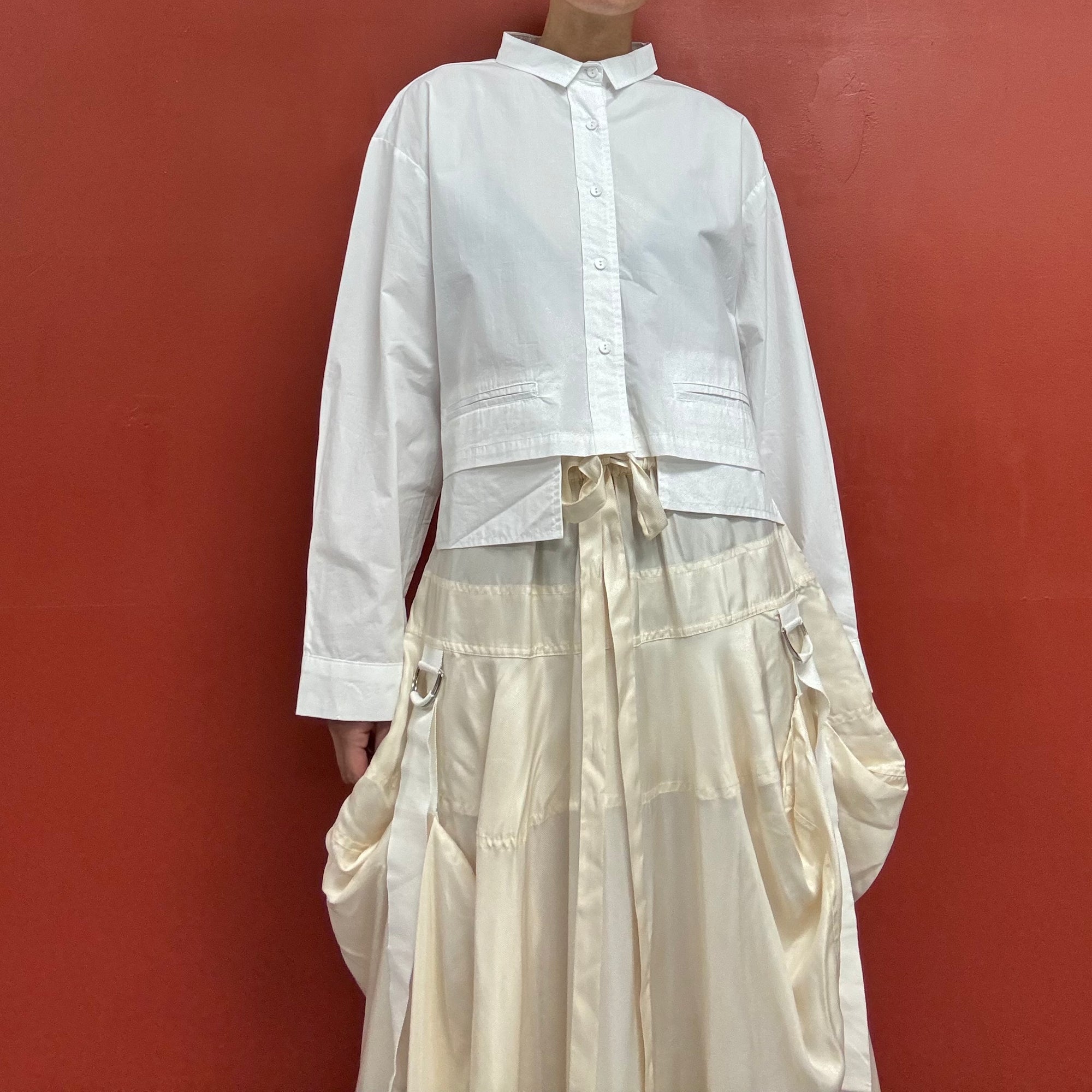 Cropped shirts
